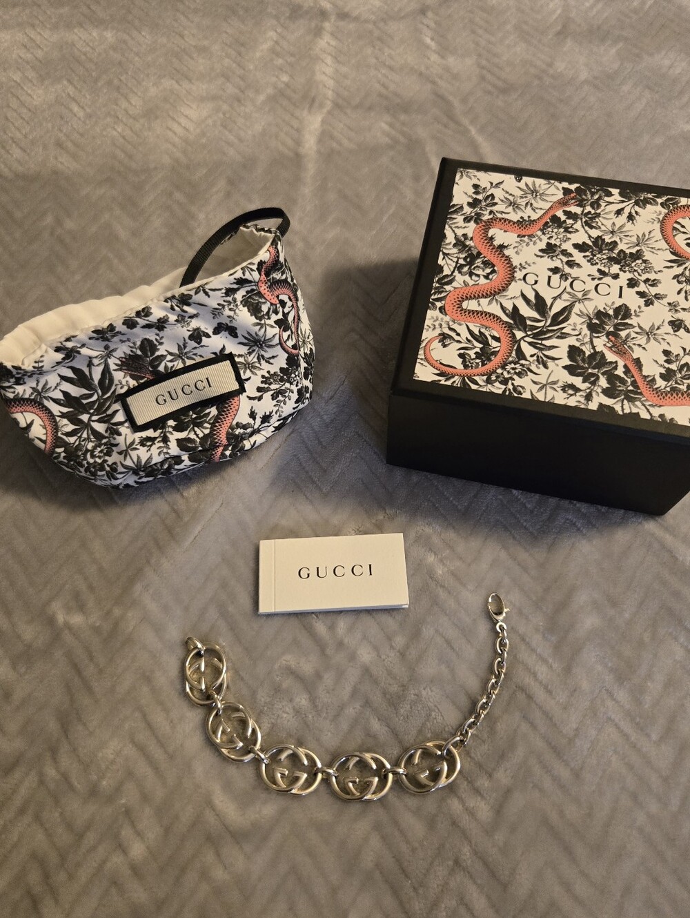 Gucci Silver Interlocking G Link Bracelet - Silver